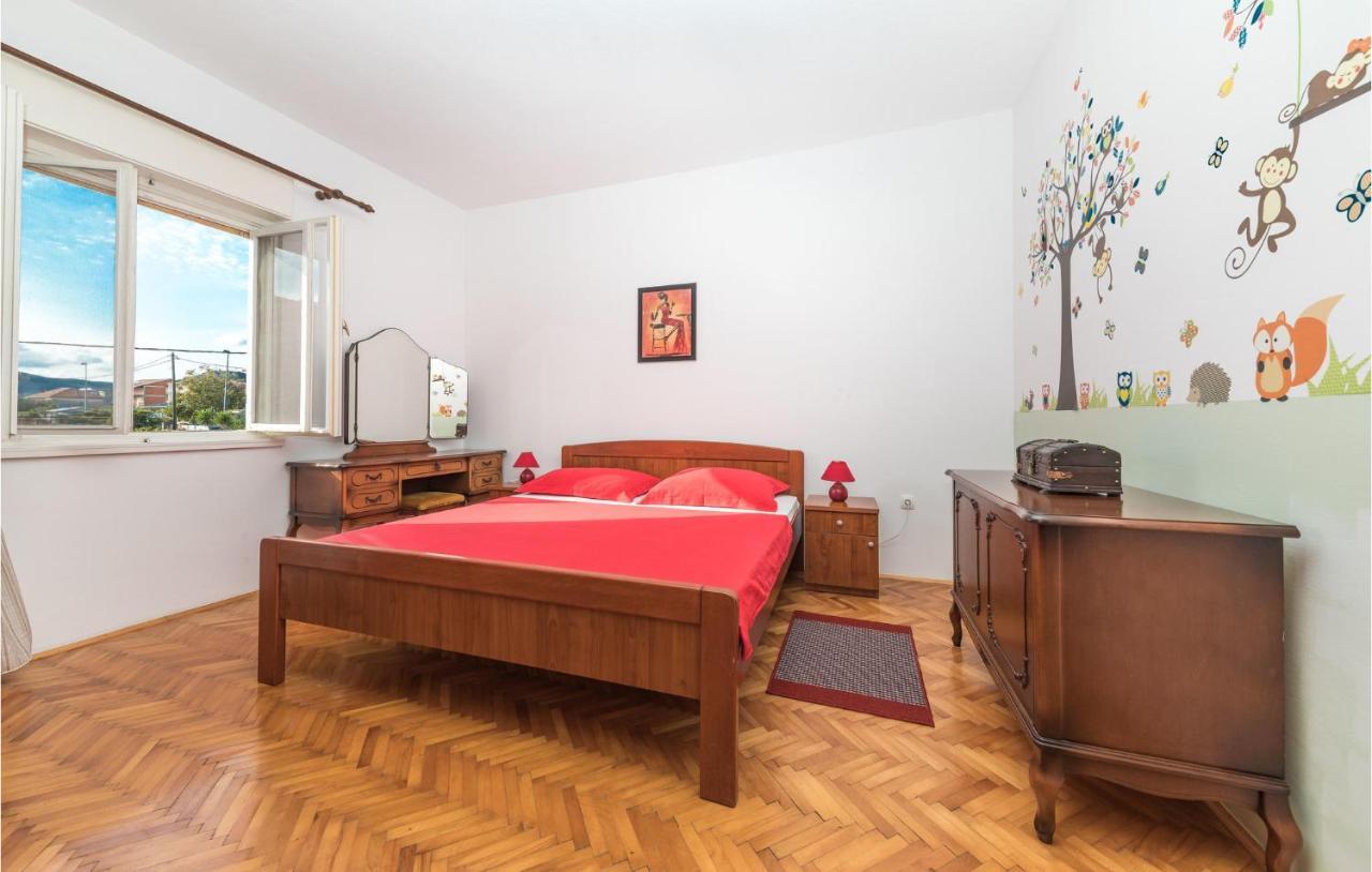 Nice Apartment In Kastel Stafilic With Sauna Kaštela エクステリア 写真